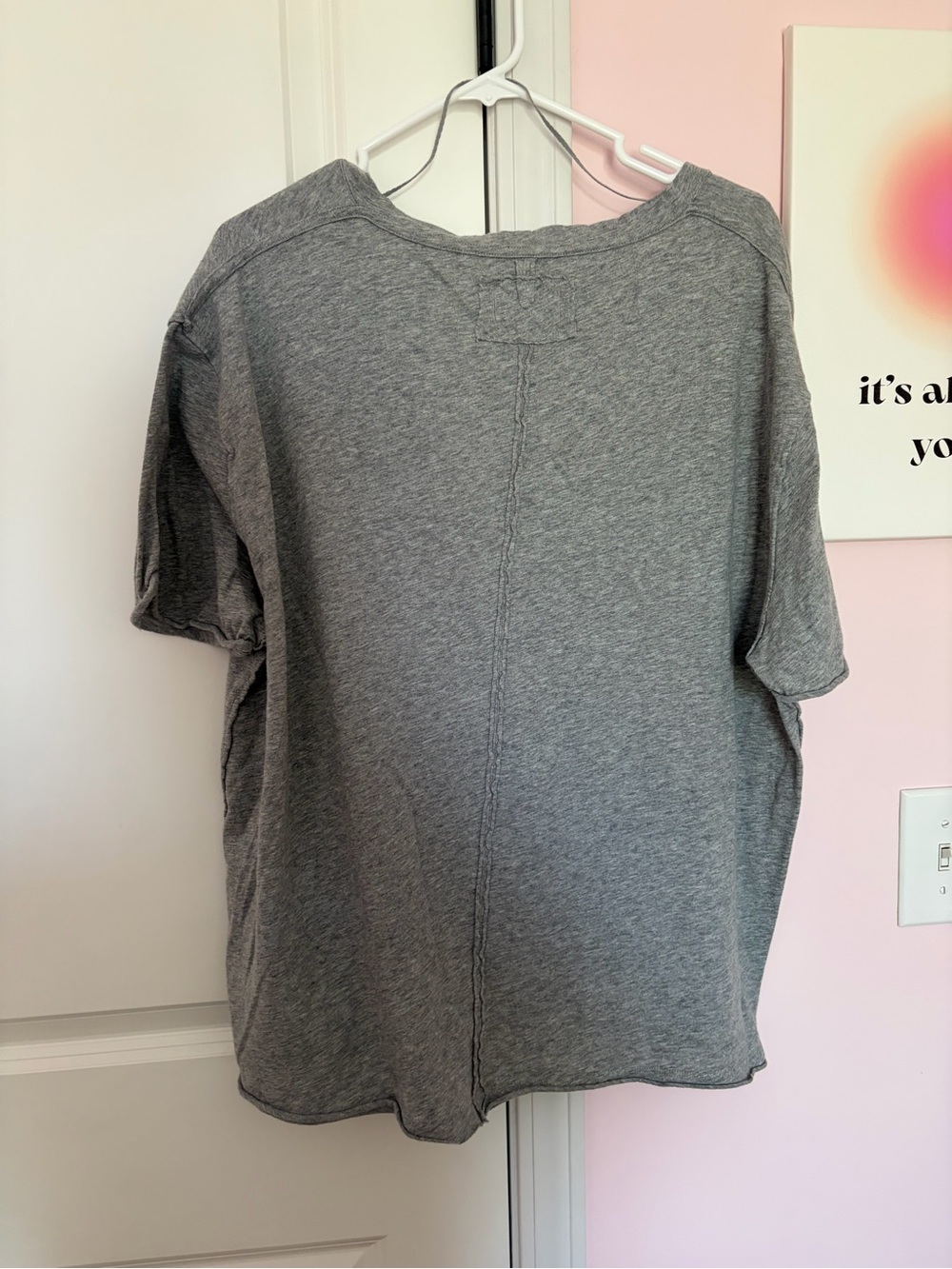 We The Free Gray V-Neck Tee Top - Picture 4 of 4